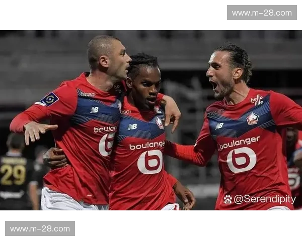 斯特拉斯堡客场2-2逼平马赛 97分钟点球绝平引爆法甲舆论